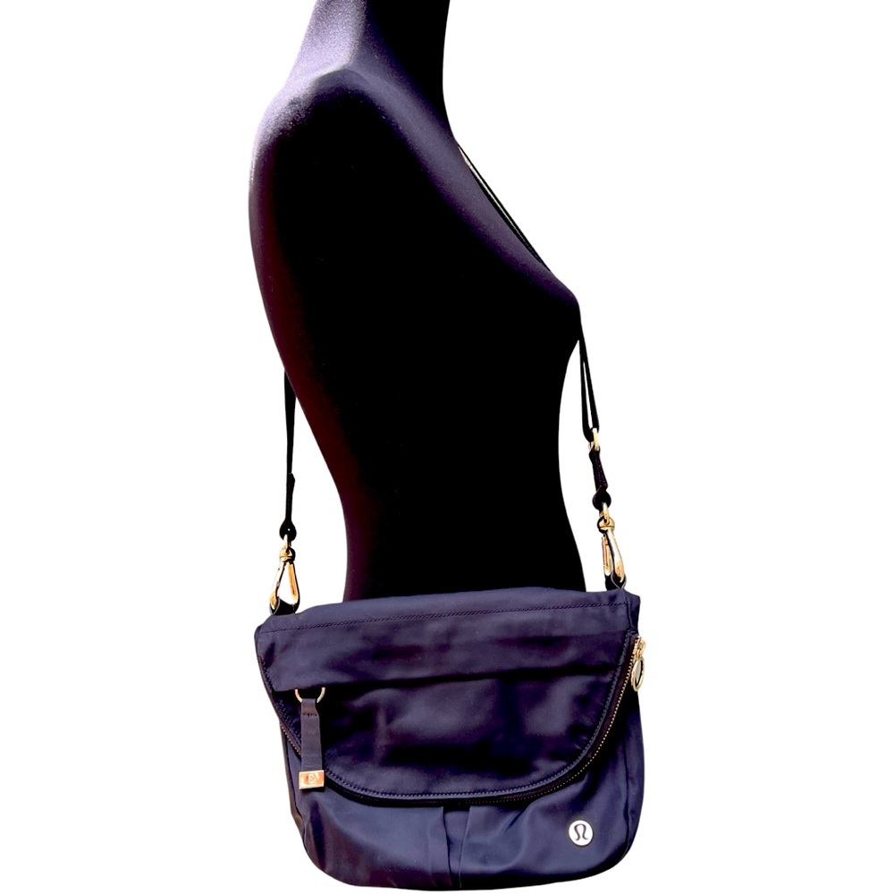LuluLemon All Night Festival Bag 5L, pre-owned in EXCELLENT condition